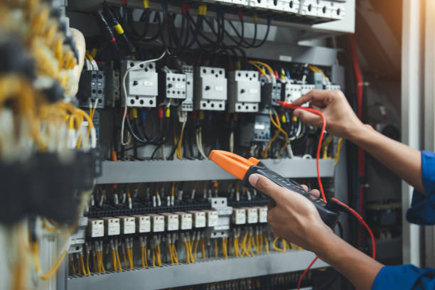 Best Circuit Breaker Repair  in Esko, MN